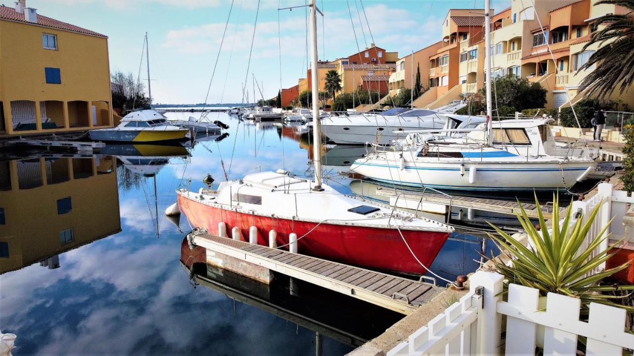 Marina Les Pieds Dans L Eau Lägenhet Le Barcarès Exteriör bild